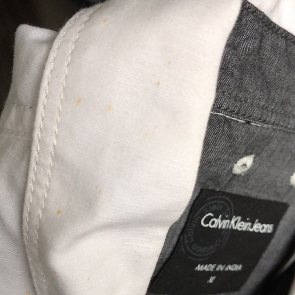 Calvin Klein Button Down Shirt - Picture 14 of 16